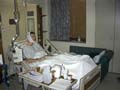 hospitalroomawakefullroom_640x480.JPG - 47645 Bytes